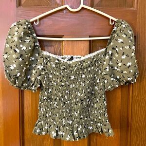 Zara puffed sleeve crop top